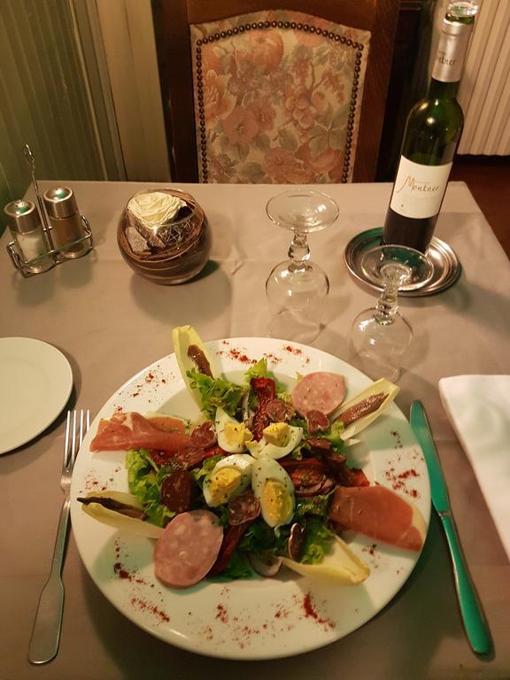 Logis Hotel Restaurant Les Charmettes Аржеле-сюр-Мер Екстериор снимка