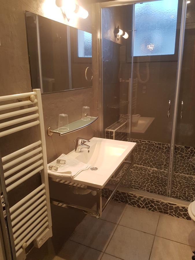 Logis Hotel Restaurant Les Charmettes Аржеле-сюр-Мер Екстериор снимка